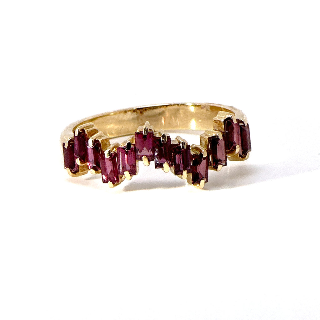 Anillo Crazy rubíes.