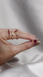 Anillo en gota rubí