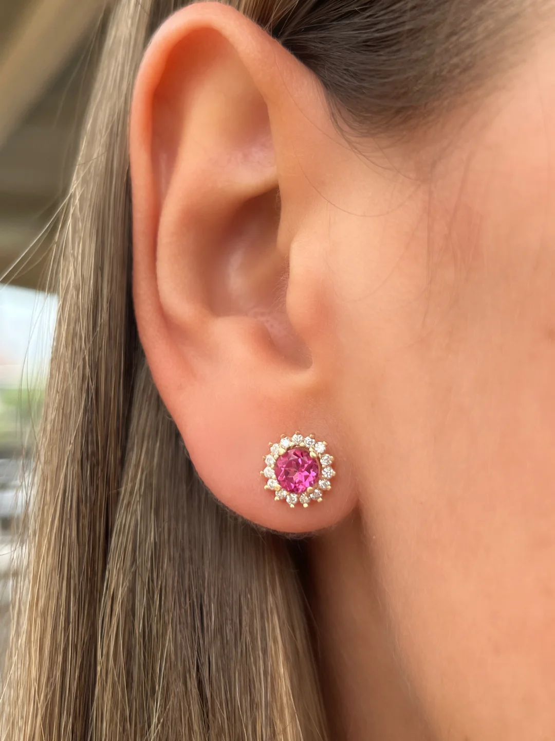 Aretes Flora zafiro rosado y diamantes